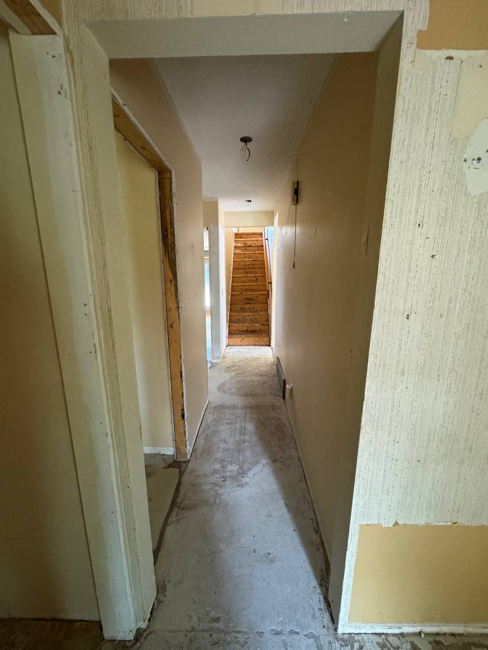 Full floor strip-out